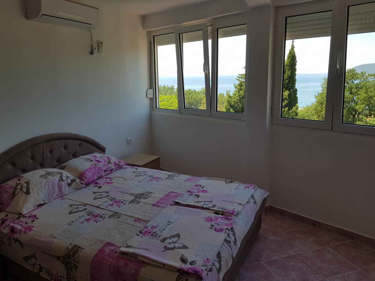 Guest House Dragomir Сутоморе Екстер'єр фото